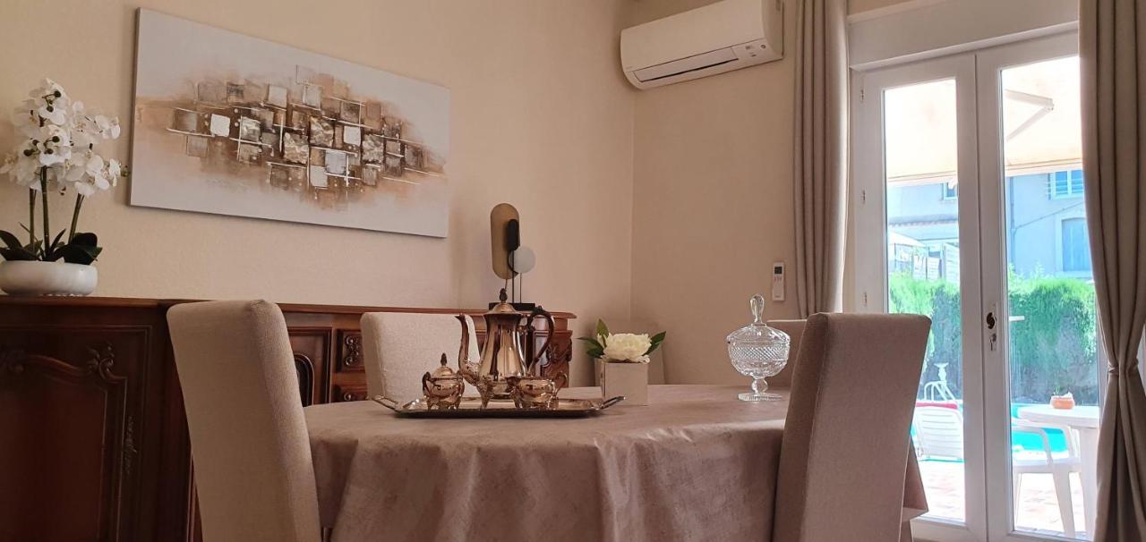 La Casa De Margarita Y Sisco, Villa Avec Piscine การ์กาซอน ภายนอก รูปภาพ
